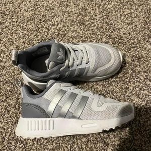 Toddler boys adidas shoes